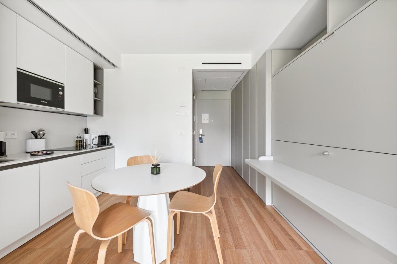 Limehome Milan Via Stresa Exterior photo