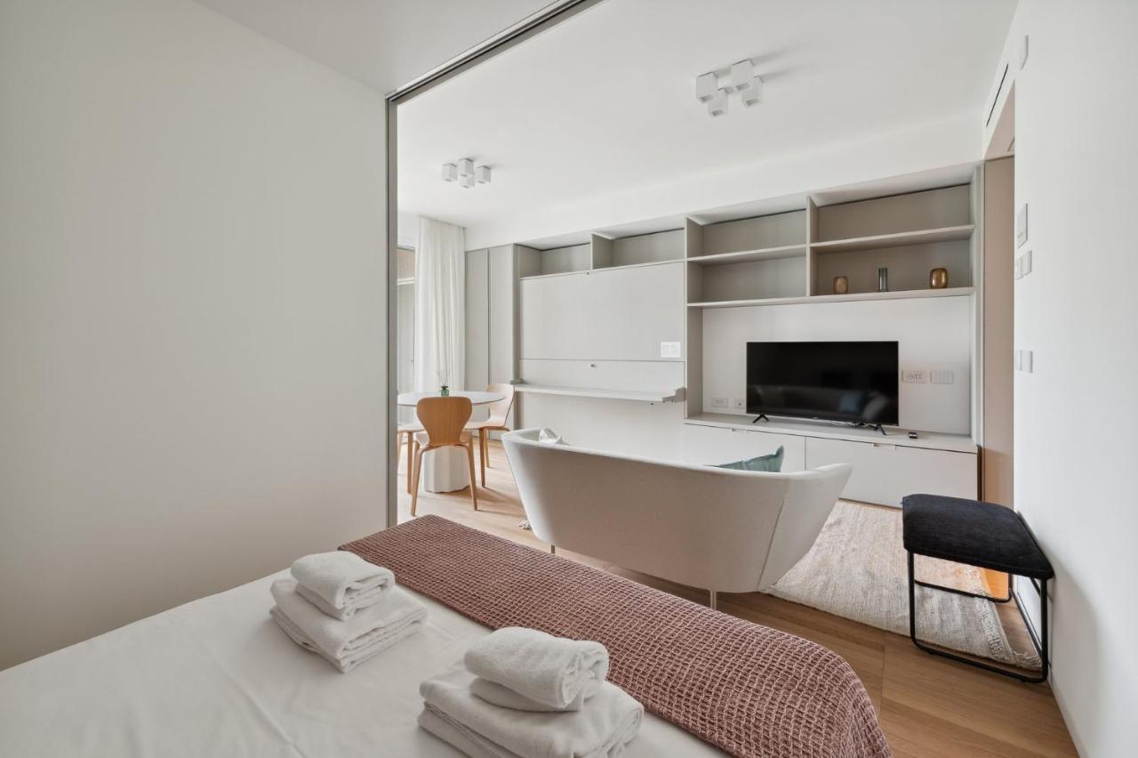Limehome Milan Via Stresa Exterior photo
